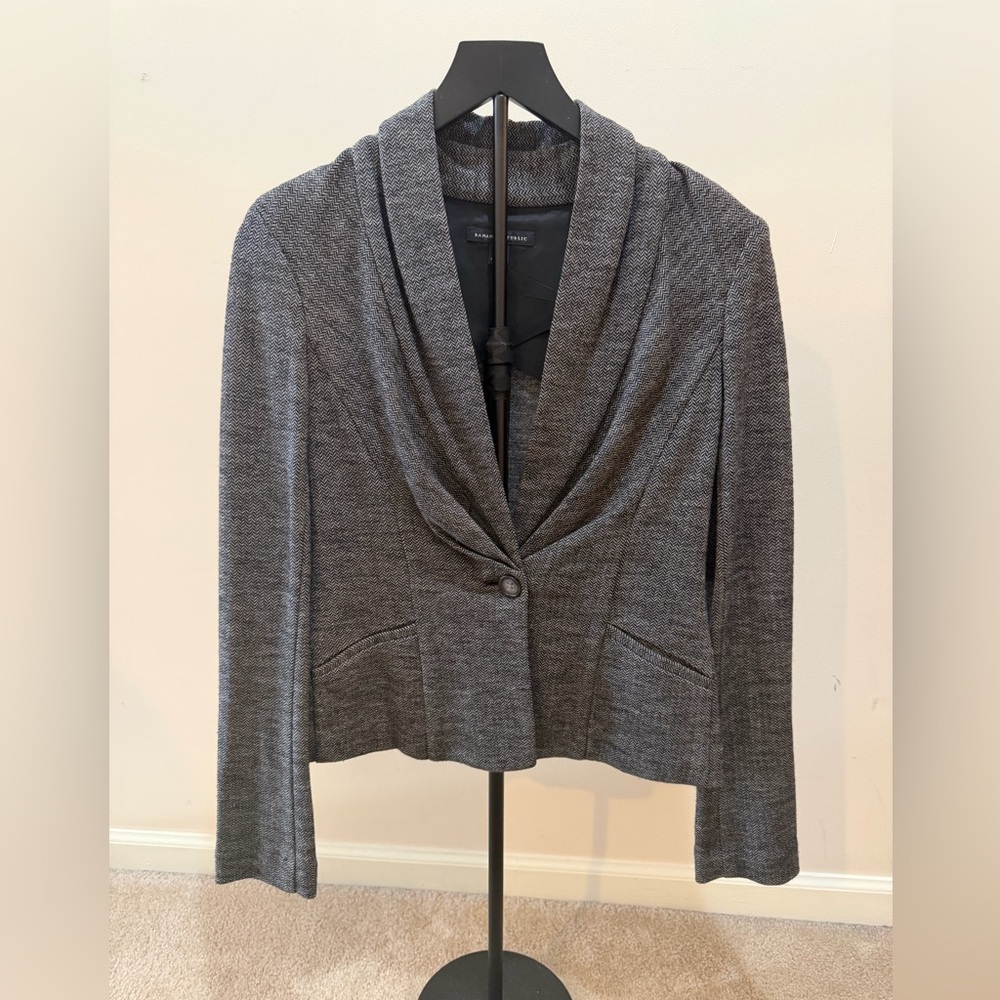 Banana Republic Gray Shawl Collar Single-Button Wool Knit Blazer Size 6